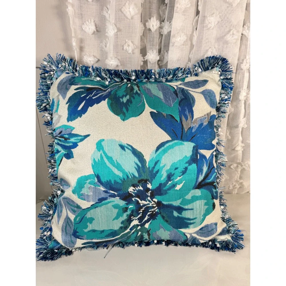Pier 1 Throw Pillows White Blue Floral Fringed Set of 2 18
